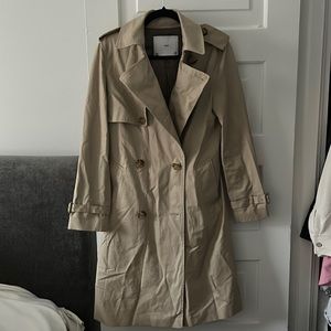 Classic mango trench coat. Size M. Tan.